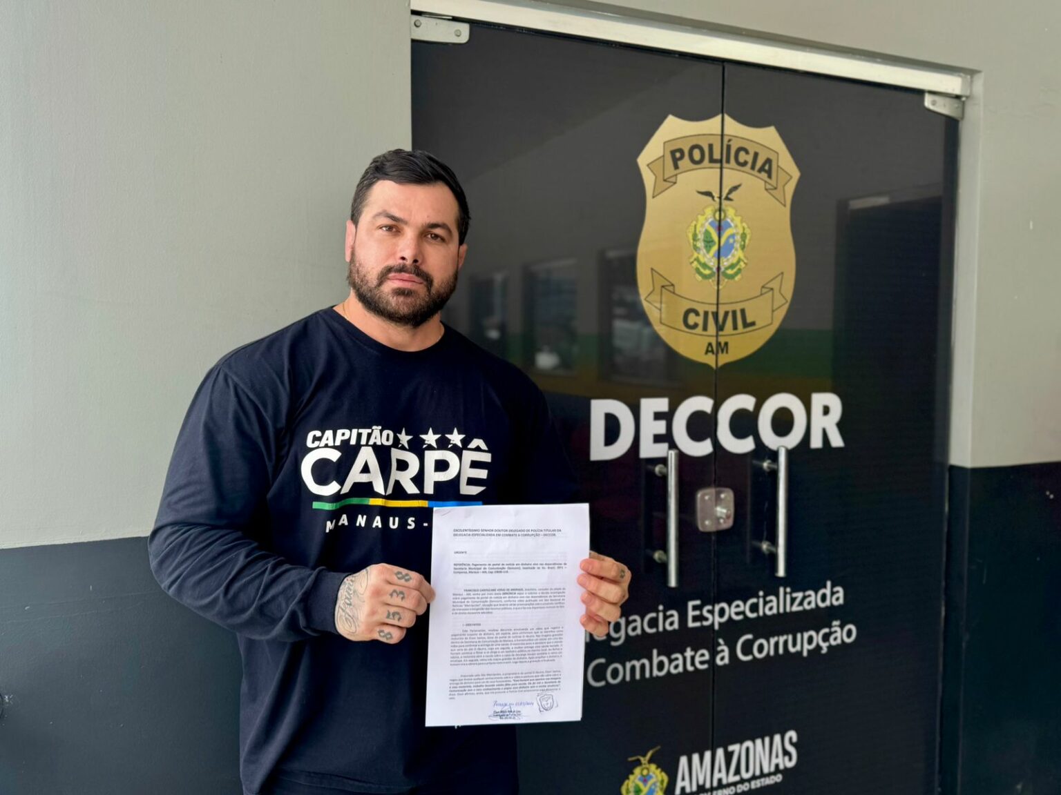 Capitão Carpê solicita investigação para caso de pagamento de dinheiro em secretaria municipal