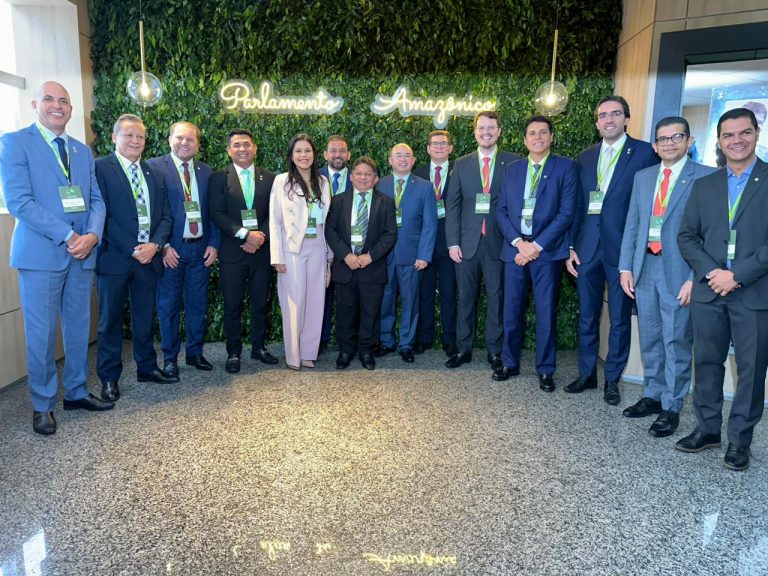 Deputado João Luiz leva pauta do asfaltamento da BR-319 ao Parlamento Amazônico