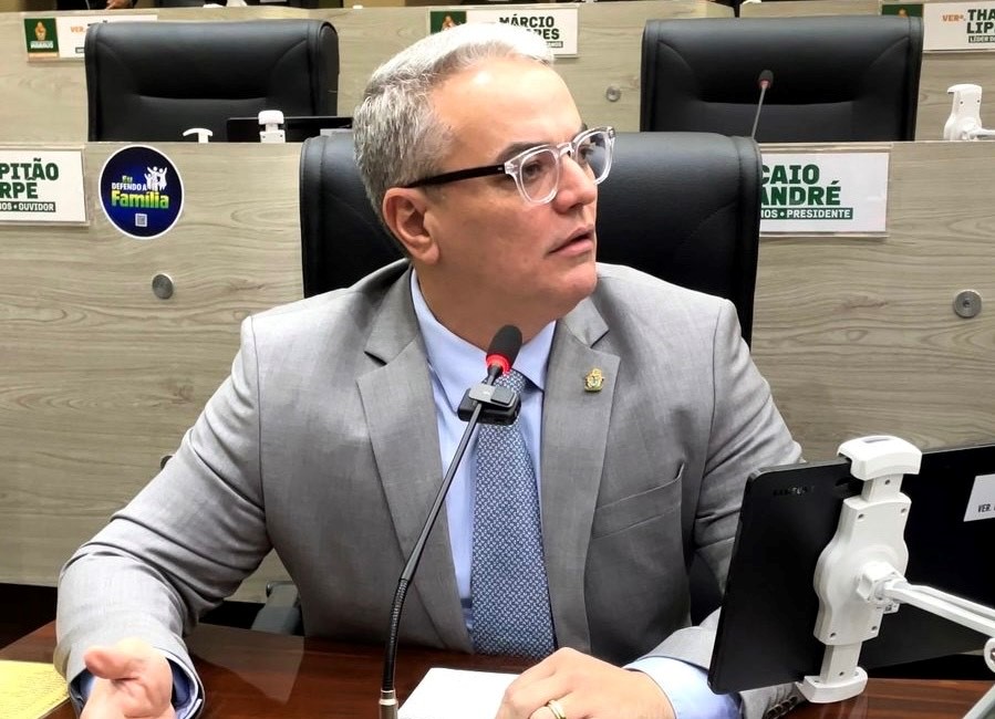 Lissandro Breval critica ausência de ações do Executivo Municipal para saneamento básico em Manaus