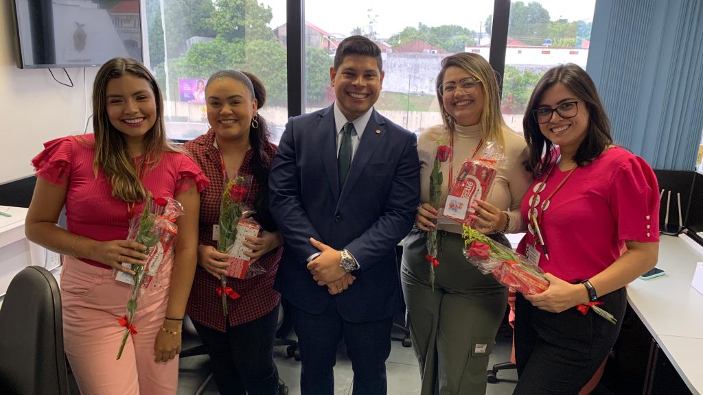 No Dia Internacional da Mulher, deputado Mário César Filho presta homenagem às mulheres que contribuem com seu mandato