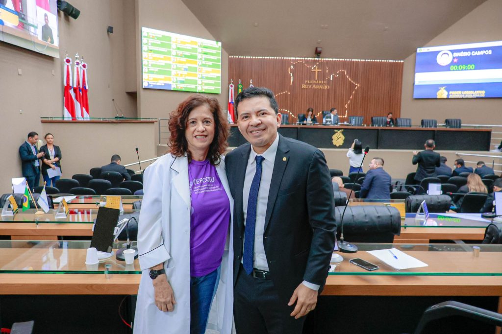 “O que o deputado está fazendo, a história vai contar”, diz a ginecologista Mônica Bandeira sobre o trabalho de Delegado Péricles