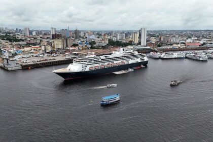 Com injeção de R$ 26 milhões, Manaus recebe três transatlânticos