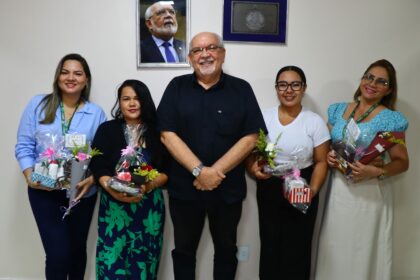 Wallace Oliveira homenageia mulheres que contribuem para o seu trabalho como parlamentar