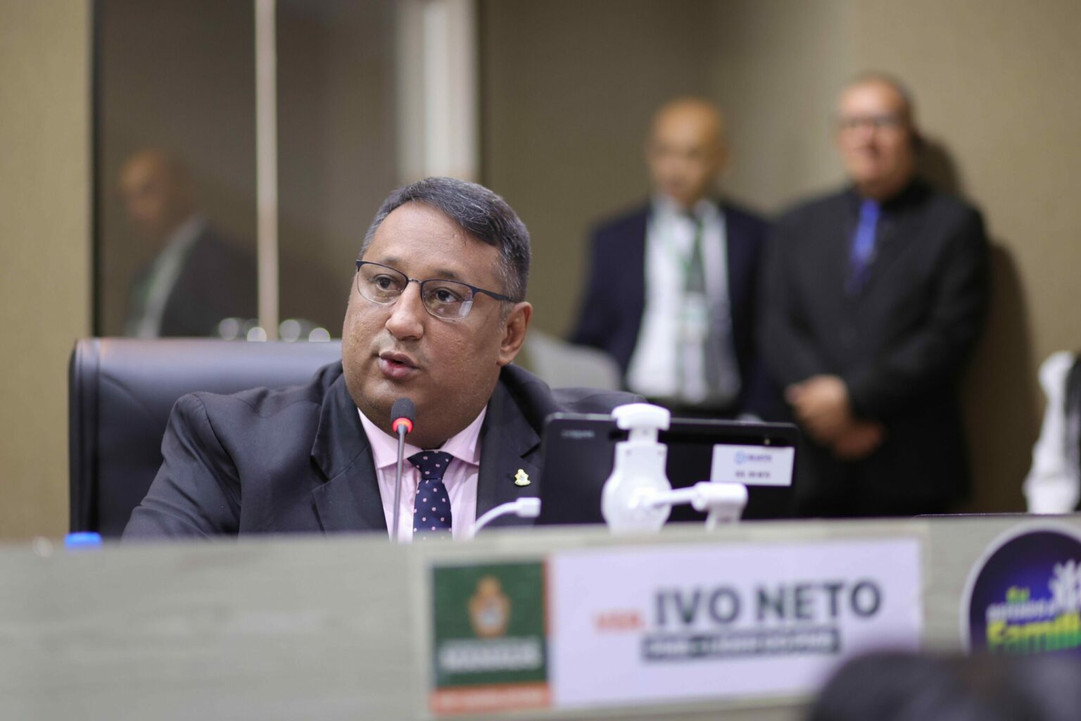 Ivo Neto propõe ações preventivas para reverter cenário de suicídio infantil