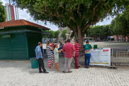 Obra no entorno do Teatro Amazonas é embargada pela prefeitura e pelo Iphan-AM